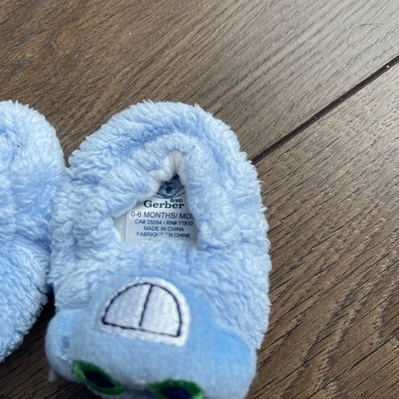 Two Pairs of Slippers for Babies (0-6 months) - Picture 3 of 3